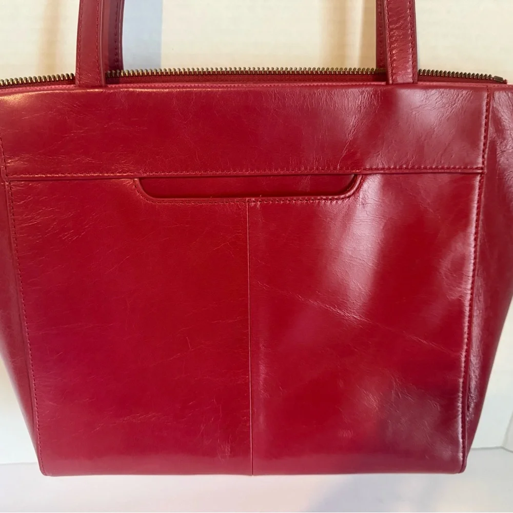 Hobo Cranberry Trapezoid Shoulder Bag w/Zipper Accent Gold Hardware Inner Pocket